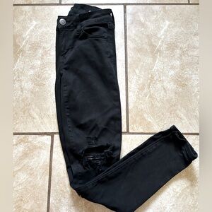 Black skinny jeans